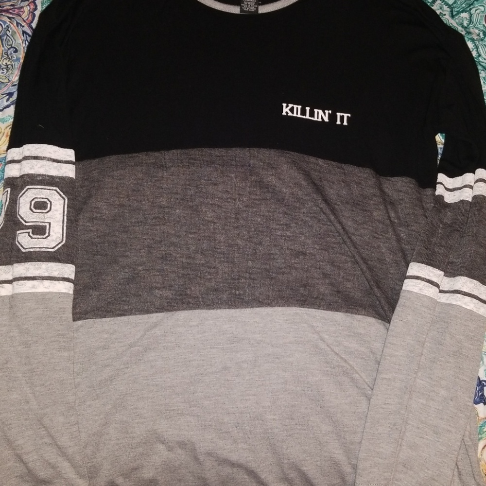 Rue21 Long Sleeve Sweater/Tee